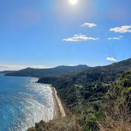 Marios Willa Poros (Kefalonia)